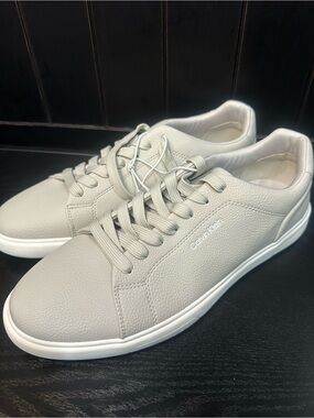Calvin  Klein Men's shoes  Low-Top Sneakers in Light Gray